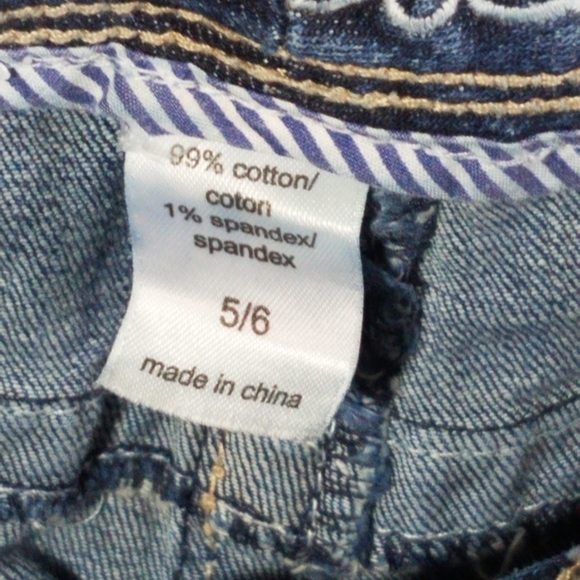 Maurices Cuffed Jean Shorts 5/6 - Picture 3 of 3
